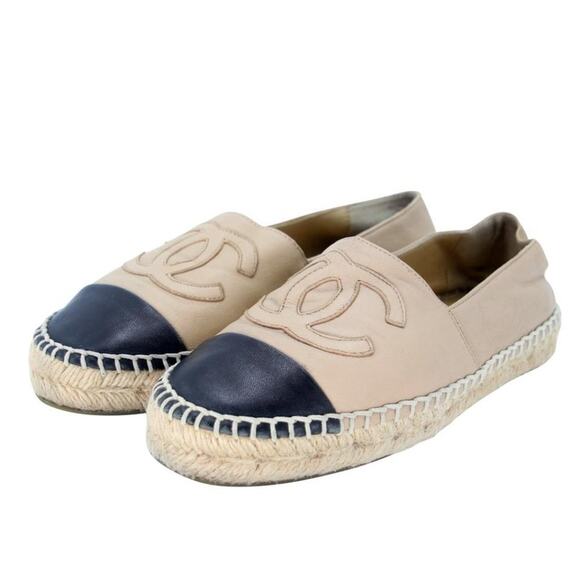 Chanel Espadrille 37 Large Cc Monogram 37 Leather Cap Toe Flats CC-0803N-0002 - Picture 4 of 11